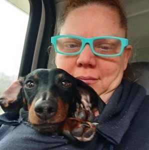 Meet your Posher, Dena